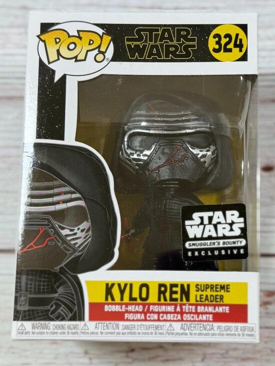 Star Wars Other - Funko Pop Star Wars  Kylo Ren Supreme Leader - Smuggler's Bounty #324 (Exclusive
